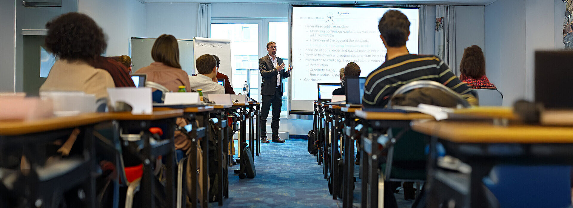 Dozent bei einem EAA Präsenz-Seminar